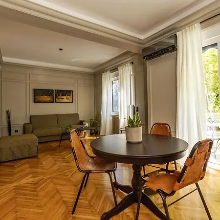 Raise Kolonaki Elegant Citybreak Appartement
